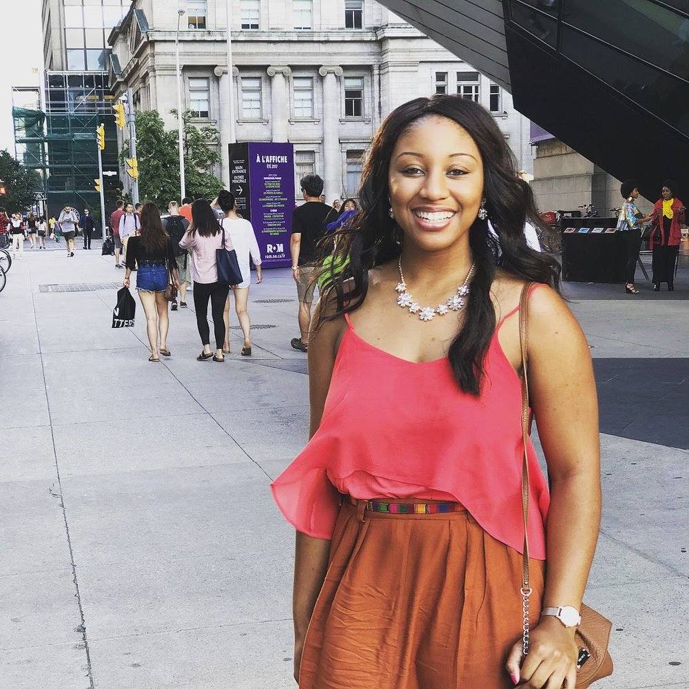 Meet your Posher, Pelashia